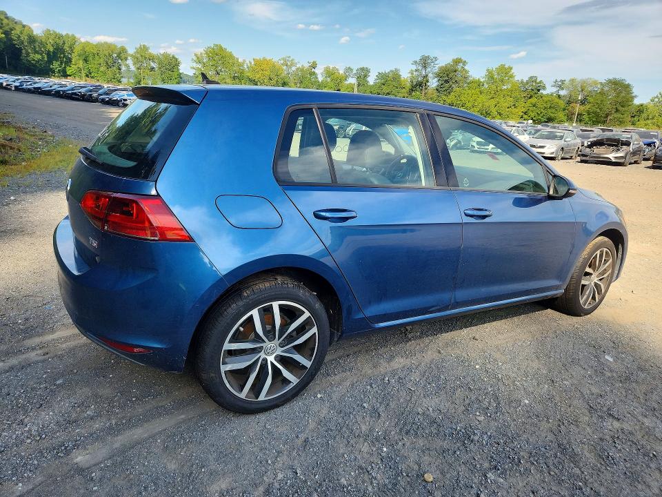 Photo 3 from auction – 2017 VOLKSWAGEN GOLF with VIN 3VW217AU5HM037924