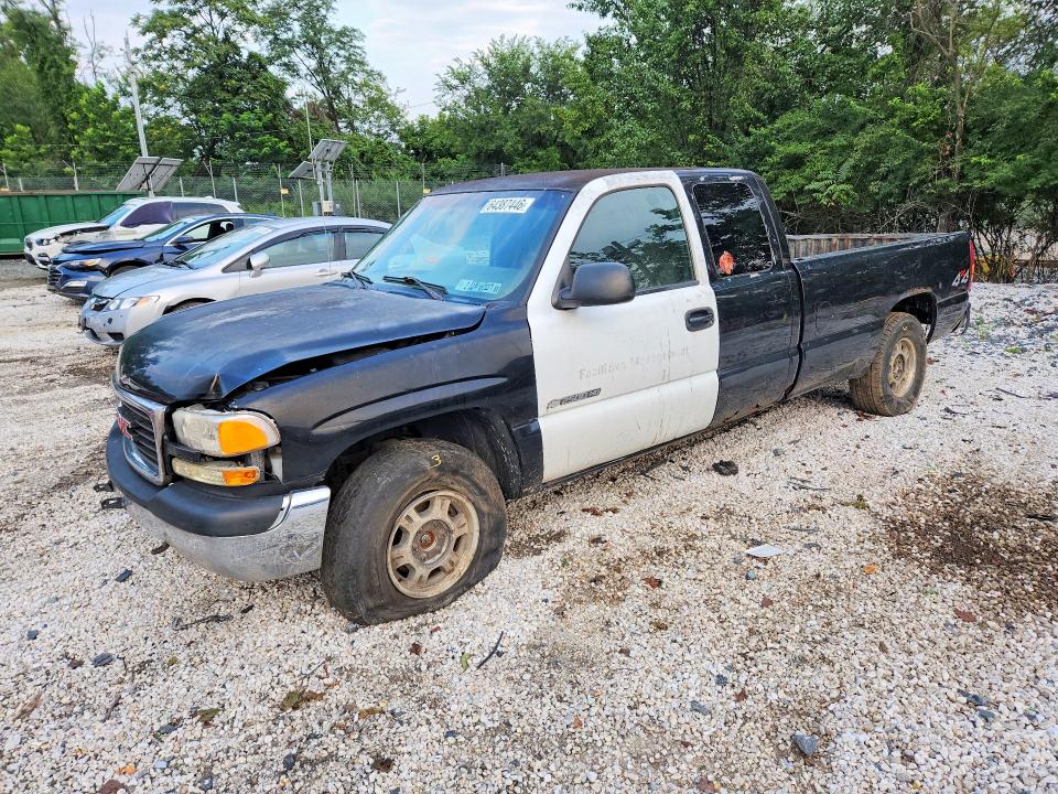 GMC NEW SIERRA 2002 with VIN 1GTEK19VX2E105011 - Photo from auction