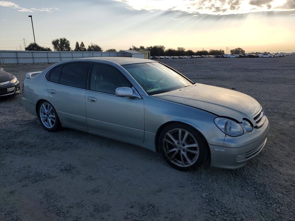 Photo 4 from auction – 2002 LEXUS GS with VIN JT8BL69S720009660