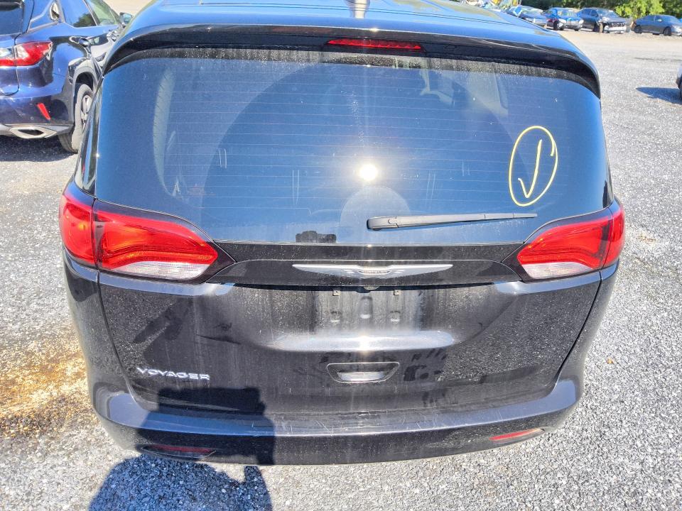 Photo 6 from auction – 2024 CHRYSLER VOYAGER with VIN 2C4RC1CG8RR179033