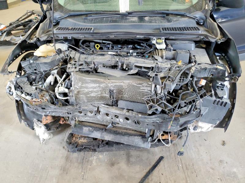 Photo 12 from auction – 2016 FORD ESCAPE with VIN 1FMCU0F78GUB07799