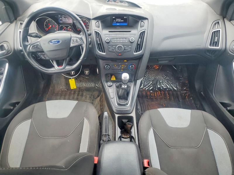 Снимка 8 от търг – 2016 FORD FOCUS с VIN 1FADP3L95GL350506