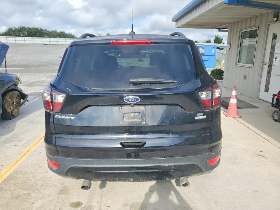 Photo 6 from auction – 2017 FORD ESCAPE with VIN 1FMCU0GD4HUC84095