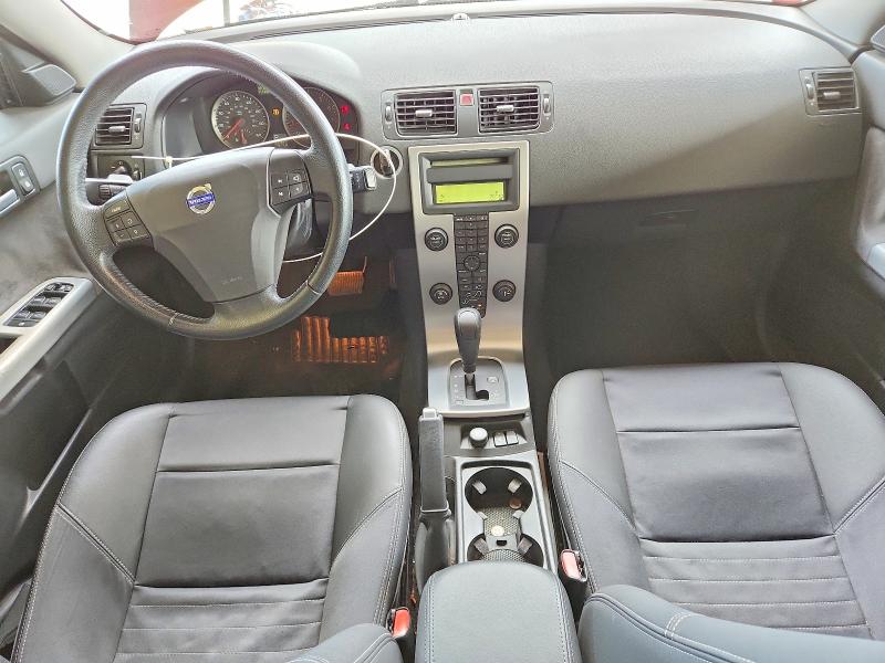 Photo 8 from auction – 2005 VOLVO S40 with VIN YV1MS682552102582