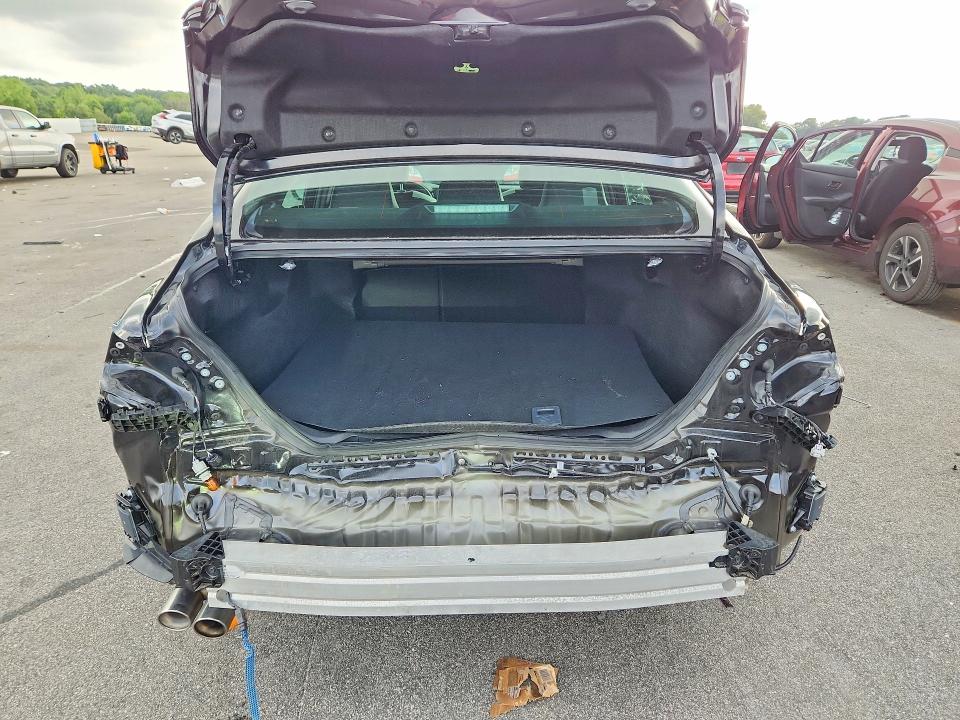 Photo 6 from auction – 2026 TOYOTA CAMRY with VIN 4T1DAACK4TU256104