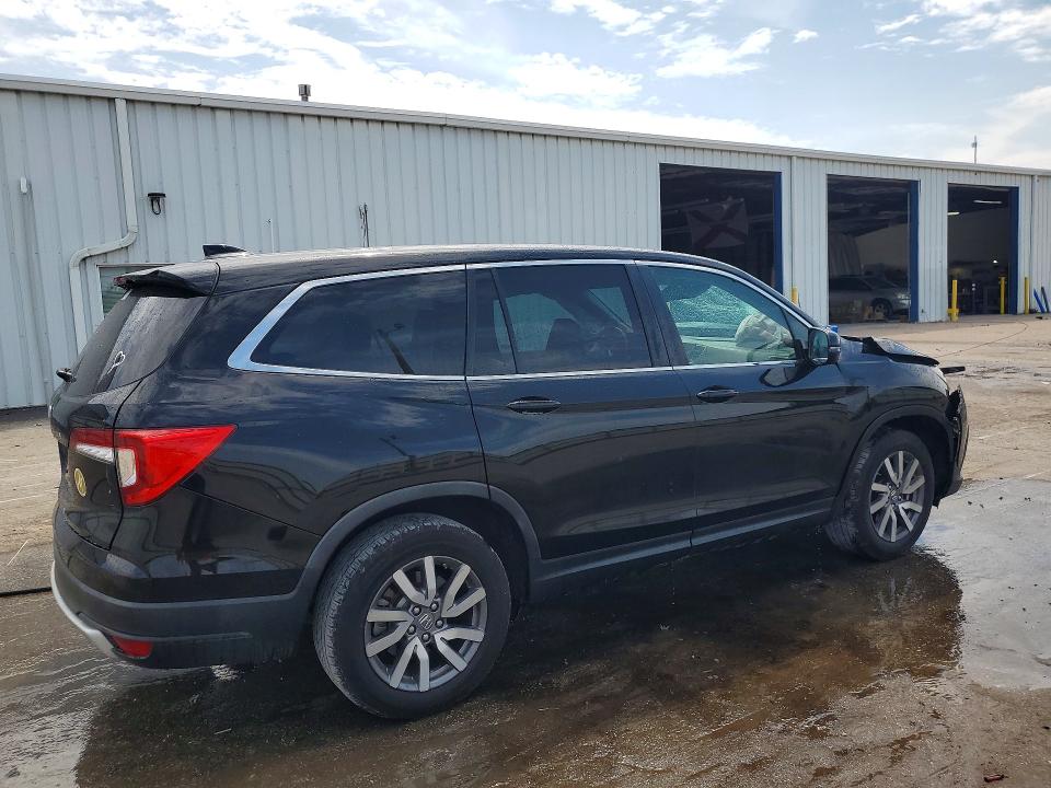 Photo 3 from auction – 2020 HONDA PILOT with VIN 5FNYF5H55LB002251
