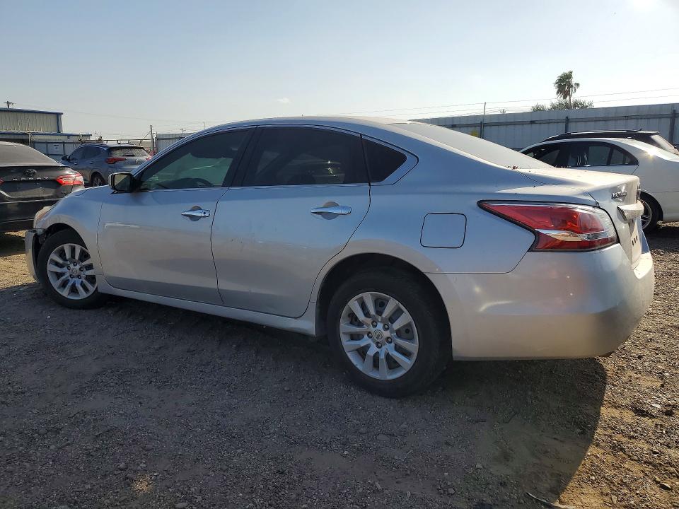 Photo 2 from auction – 2015 NISSAN ALTIMA with VIN 1N4AL3AP2FC167014