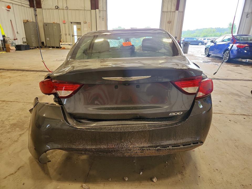 Photo 6 from auction – 2017 CHRYSLER 200 with VIN 1C3CCCFB8HN501347