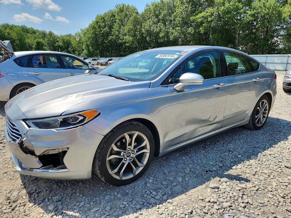 FORD FUSION 2020 with VIN 3FA6P0CD2LR195890 - Photo from auction