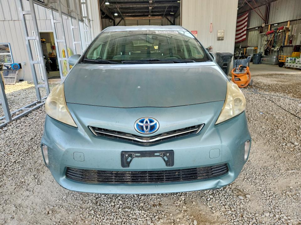 Photo 5 from auction – 2013 TOYOTA PRIUS V with VIN JTDZN3EU8D3211294