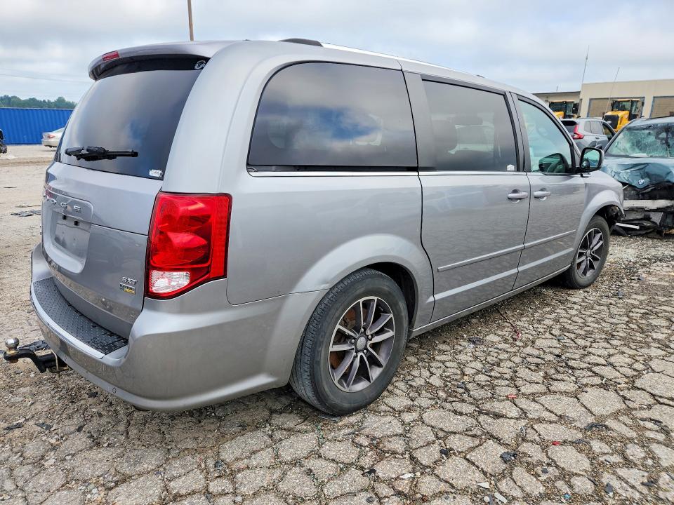 Photo 3 from auction – 2017 DODGE GRAND CARAVAN with VIN 2C4RDGCG1HR696124