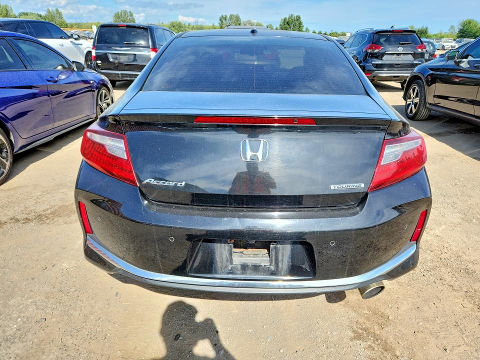 Photo 6 from auction – 2016 HONDA ACCORD with VIN 1HGCT1B85GA800604
