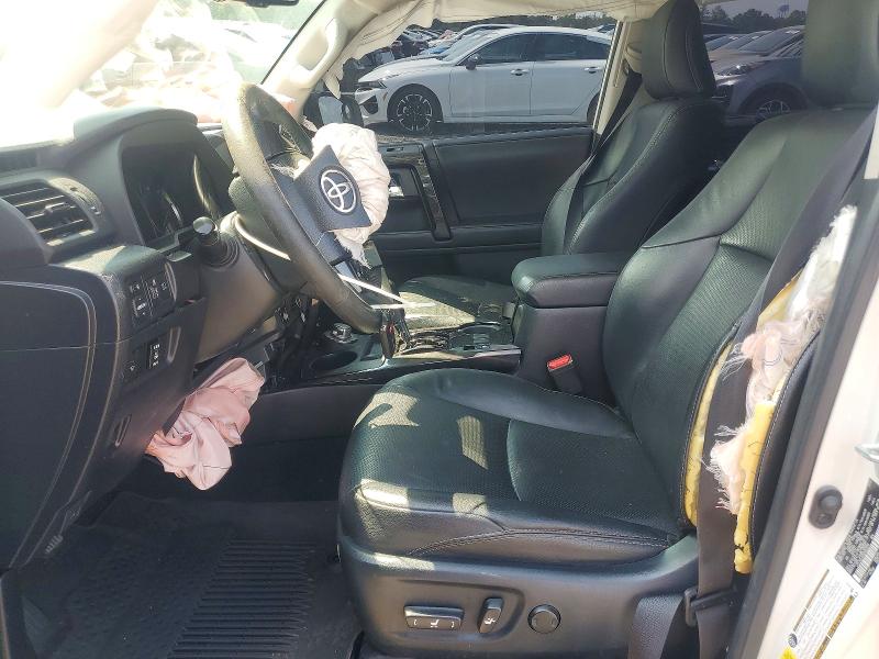 Photo 7 from auction – 2021 TOYOTA 4RUNNER with VIN JTEJU5JR3M5863835