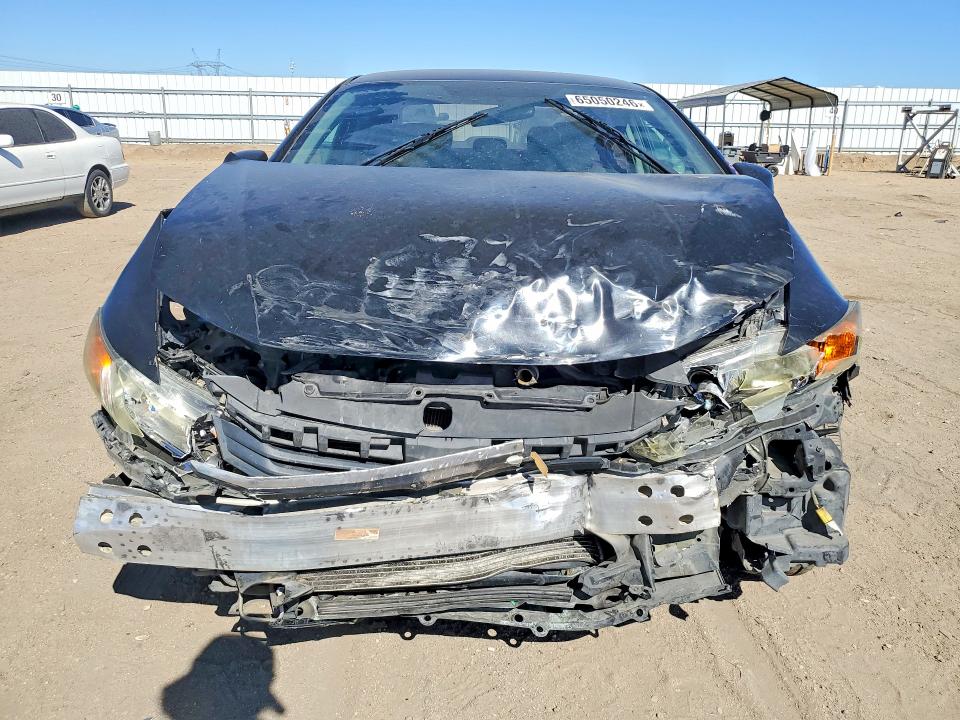 Photo 5 from auction – 2012 HONDA CIVIC with VIN 19XFB2F55CE345216