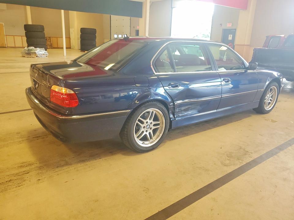 Photo 3 from auction – 2001 BMW 740 with VIN WBAGH83481DP25938
