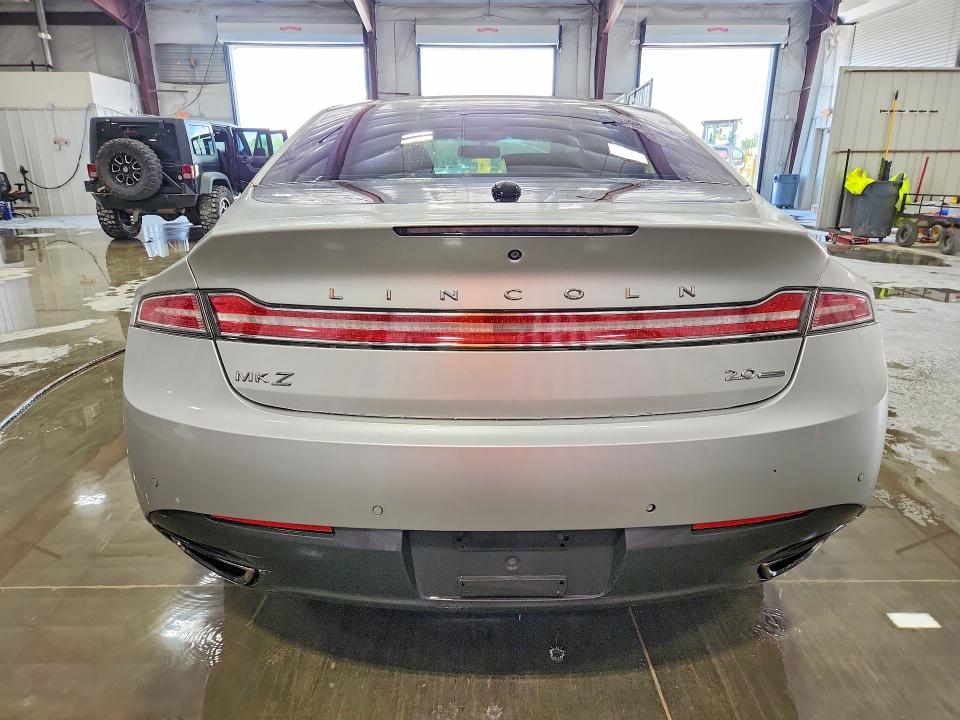 Photo 6 from auction – 2013 LINCOLN MKZ with VIN 3LN6L2G90DR828214