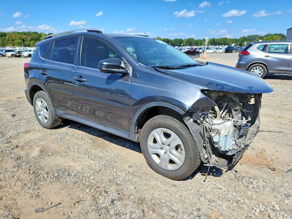 Фото 4 с аукциона – 2015 TOYOTA RAV4 с VIN JTMZFREV2FD064251
