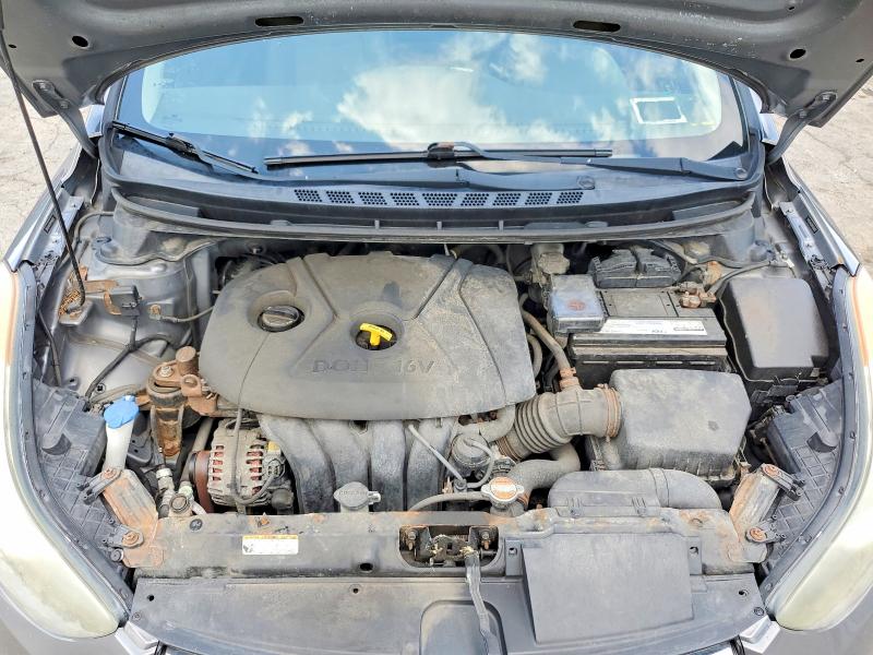 Photo 11 from auction – 2011 HYUNDAI ELANTRA with VIN 5NPDH4AE8BH056835