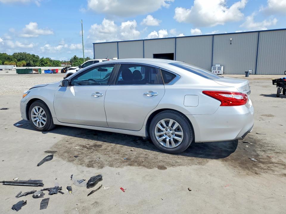 Photo 2 from auction – 2016 NISSAN ALTIMA with VIN 1N4AL3AP1GC137410