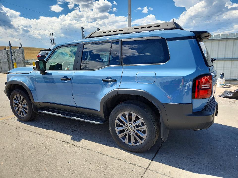 Photo 2 from auction – 2025 TOYOTA LAND CRUISER with VIN JTEABFAJ6SK037162