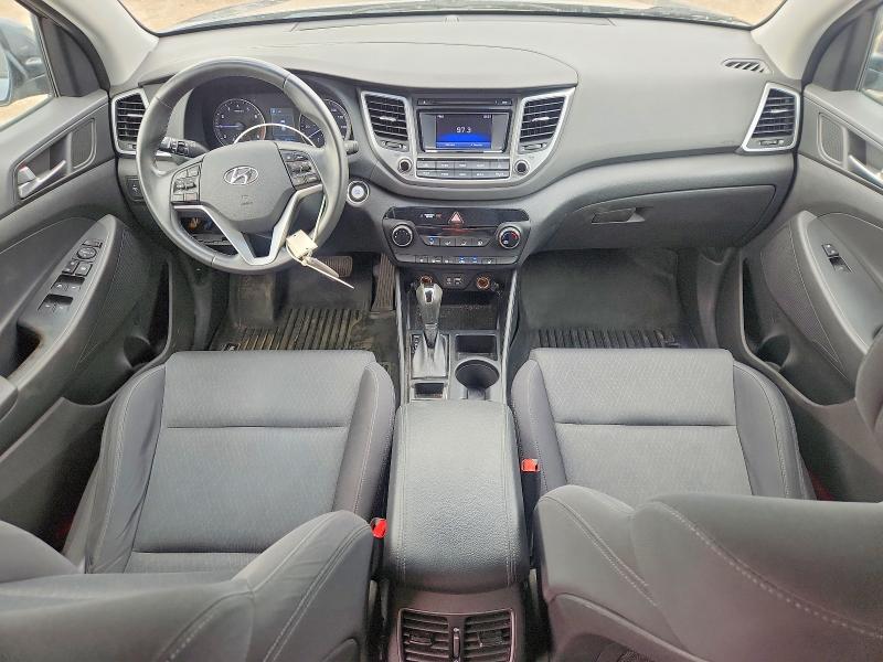 Photo 8 from auction – 2017 HYUNDAI TUCSON with VIN KM8J33A20HU530143