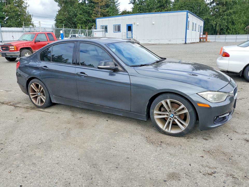 صورة رقم 4 من المزاد - 2013 BMW 328 مع VIN WBA3C1G5XDNR47662