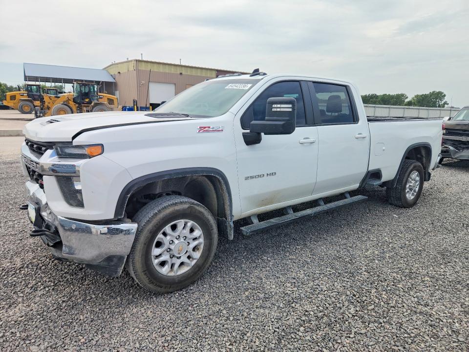 CHEVROLET SILVERADO 2021 с VIN 1GC1YNE77MF319155 - Снимка от търг
