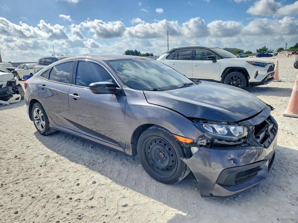 Photo 4 from auction – 2016 HONDA CIVIC with VIN 19XFC2F56GE028094