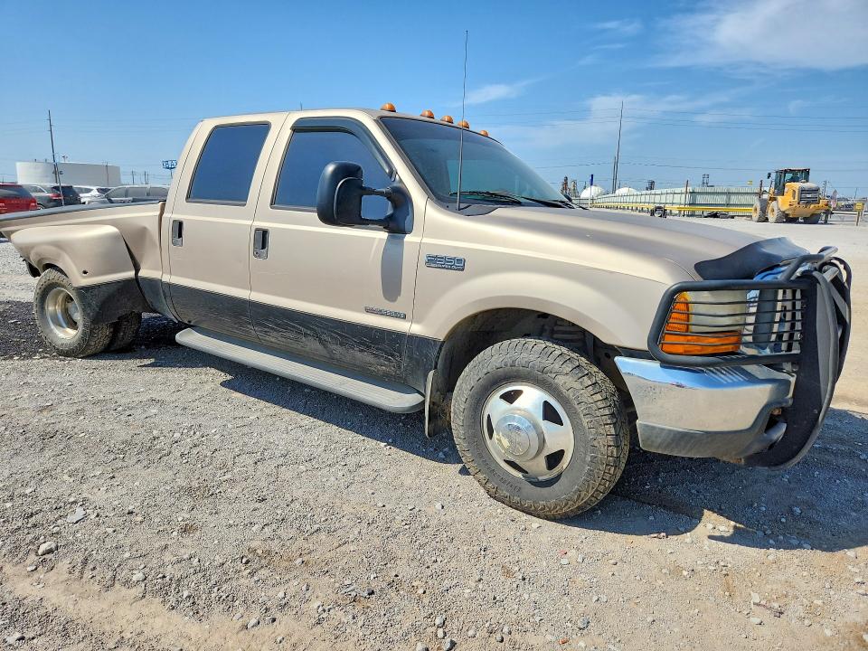 Photo 4 from auction – 1999 FORD F350 with VIN 1FTWW32F3XED67953