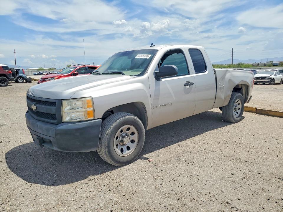 CHEVROLET SILVERADO 2007 с VIN 2GCEC19C071582521 - Снимка от търг