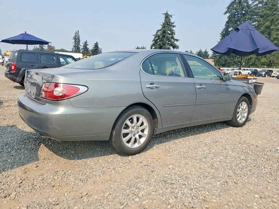 Photo 3 from auction – 2002 LEXUS ES with VIN JTHBF30G220041737