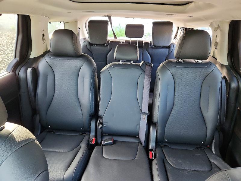 Photo 10 from auction – 2026 KIA CARNIVAL with VIN KNDNE5K37T6570980
