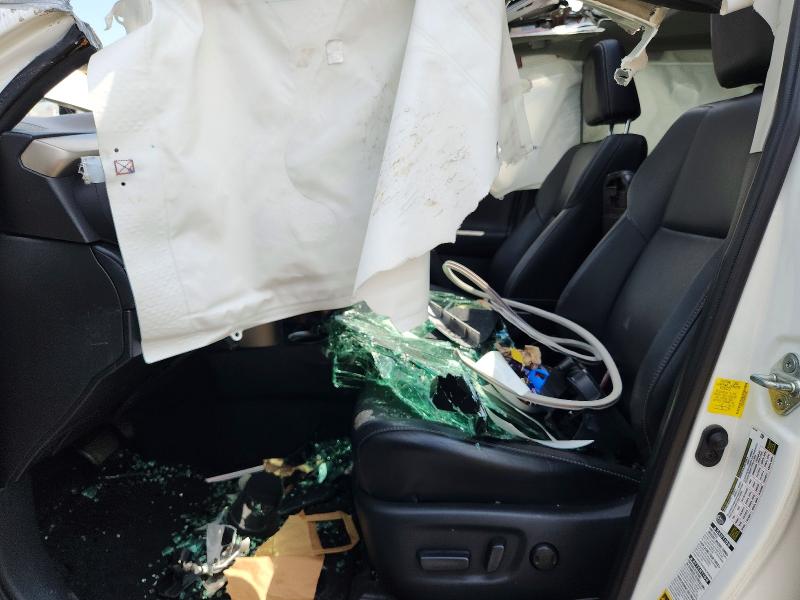 Снимка 7 от търг – 2013 TOYOTA RAV4 с VIN 2T3DFREV8DW067861