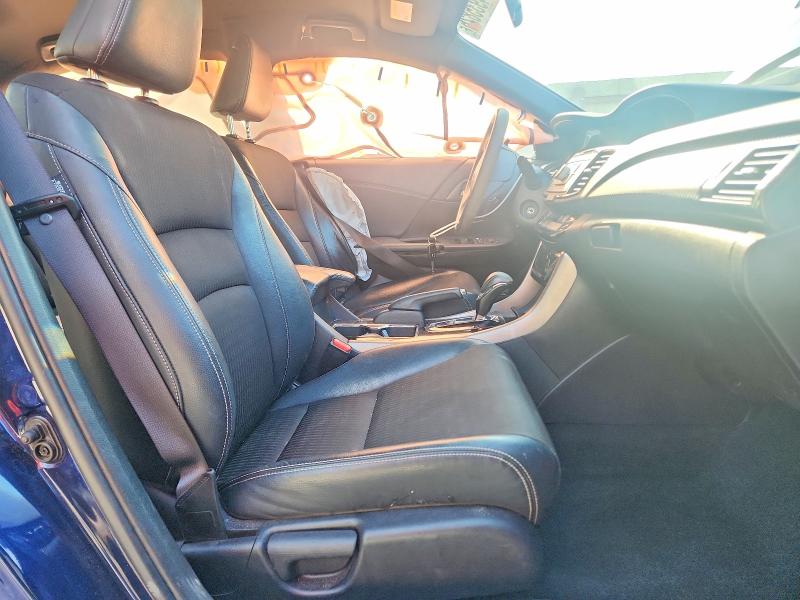 Photo 7 from auction – 2017 HONDA ACCORD with VIN 1HGCR2F52HA088879
