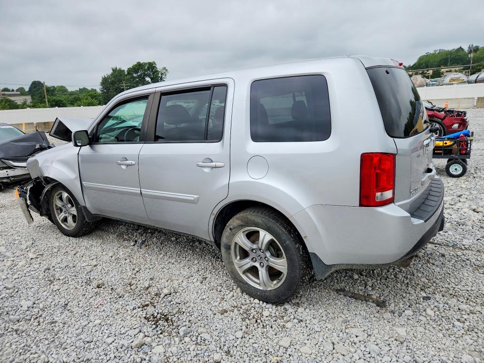 Photo 2 from auction – 2014 HONDA PILOT with VIN 5FNYF4H50EB045201
