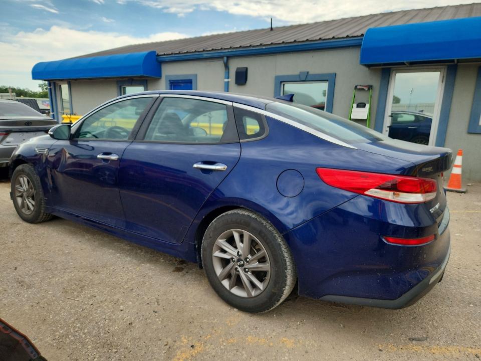 Photo 2 from auction – 2020 KIA OPTIMA with VIN 5XXGT4L36LG385019
