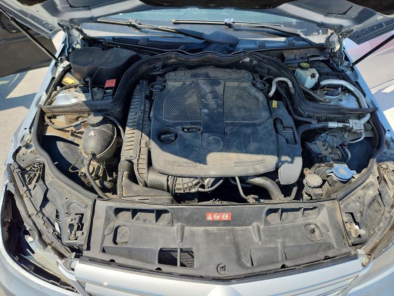 Photo 11 from auction – 2013 MERCEDES-BENZ C with VIN WDDGF8AB4DR251896