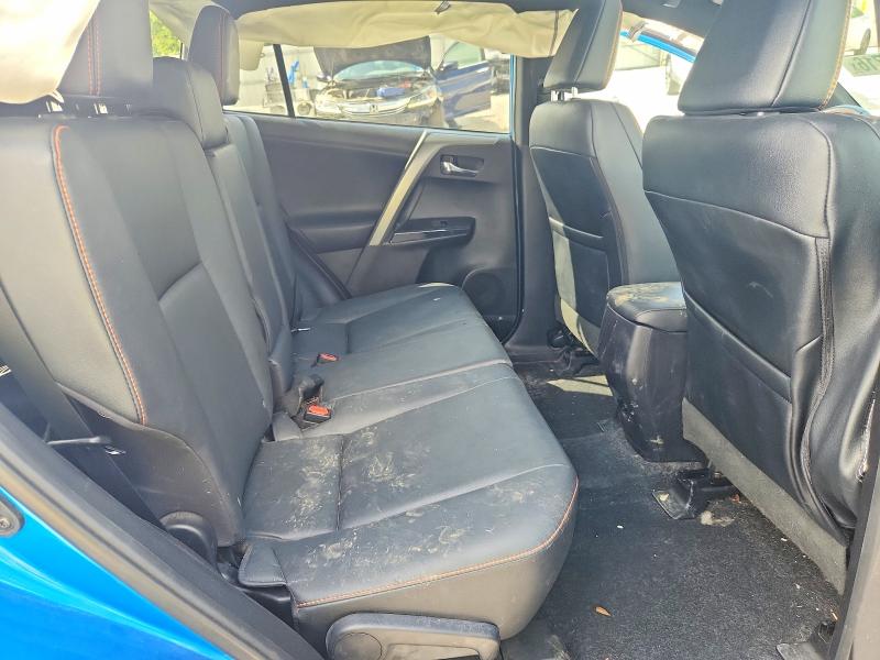 صورة رقم 11 من المزاد - 2017 TOYOTA RAV4 مع VIN 2T3JFREV9HW592873