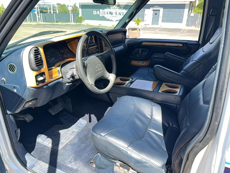 Photo 5 from auction – 1997 CHEVROLET GMT-400 with VIN 2GBEC19R0V1128775