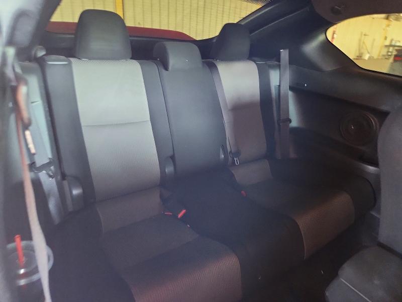 Photo 10 from auction – 2015 SCION TC with VIN JTKJF5C76FJ013422