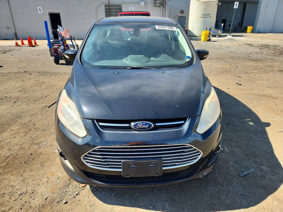Photo 5 from auction – 2013 FORD C-MAX with VIN 1FADP5CU2DL520638
