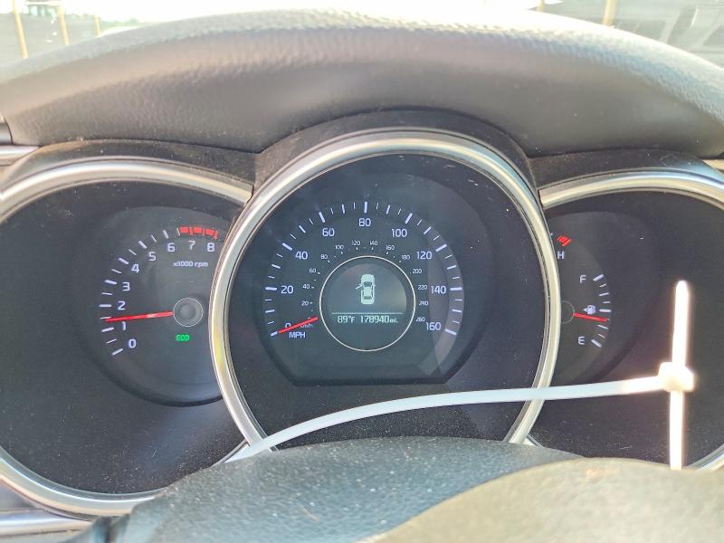 Photo 9 from auction – 2014 KIA OPTIMA with VIN 5XXGM4A70EG275721