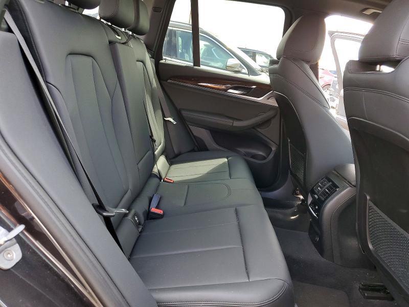 Photo 11 from auction – 2019 BMW X3 with VIN 5UXTR9C52KLP86852