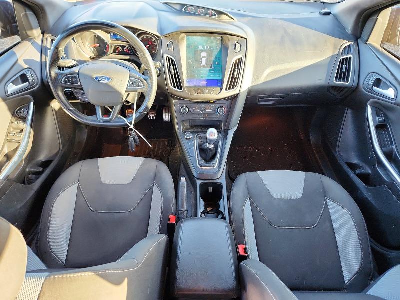 Photo 8 from auction – 2017 FORD FOCUS with VIN 1FADP3L90HL319665