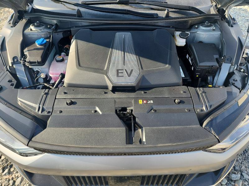 Photo 11 from auction – 2022 KIA EV6 with VIN KNDC3DLC0N5042101