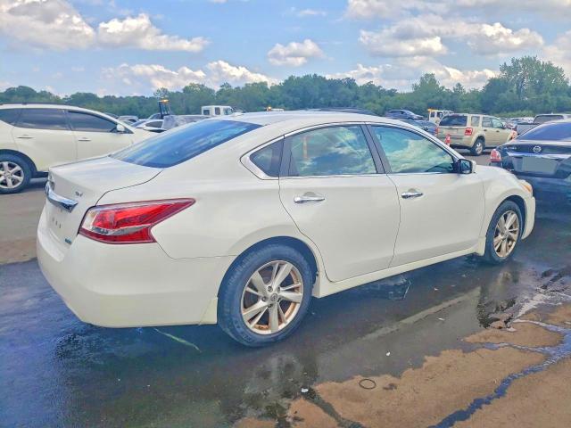 Photo 3 from auction – 2013 NISSAN ALTIMA with VIN 1N4AL3APXDN468213