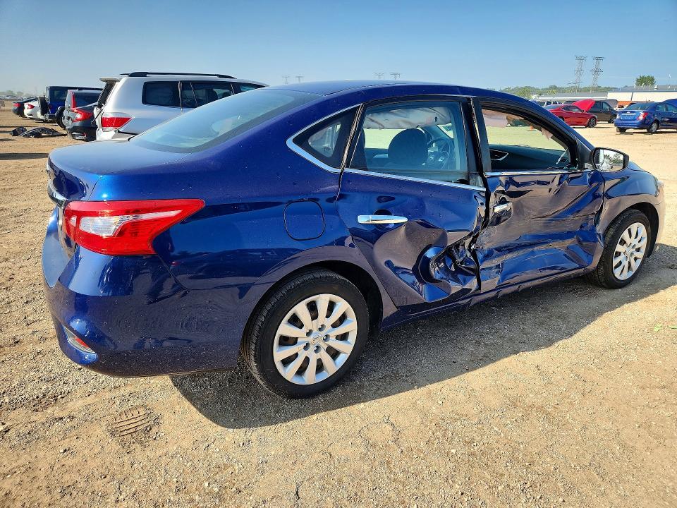 Photo 3 from auction – 2018 NISSAN SENTRA with VIN 3N1AB7AP3JY326548