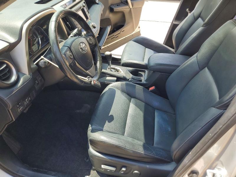 Foto 7 de la subasta – 2015 TOYOTA RAV4 con VIN JTMDFREV8FJ027085