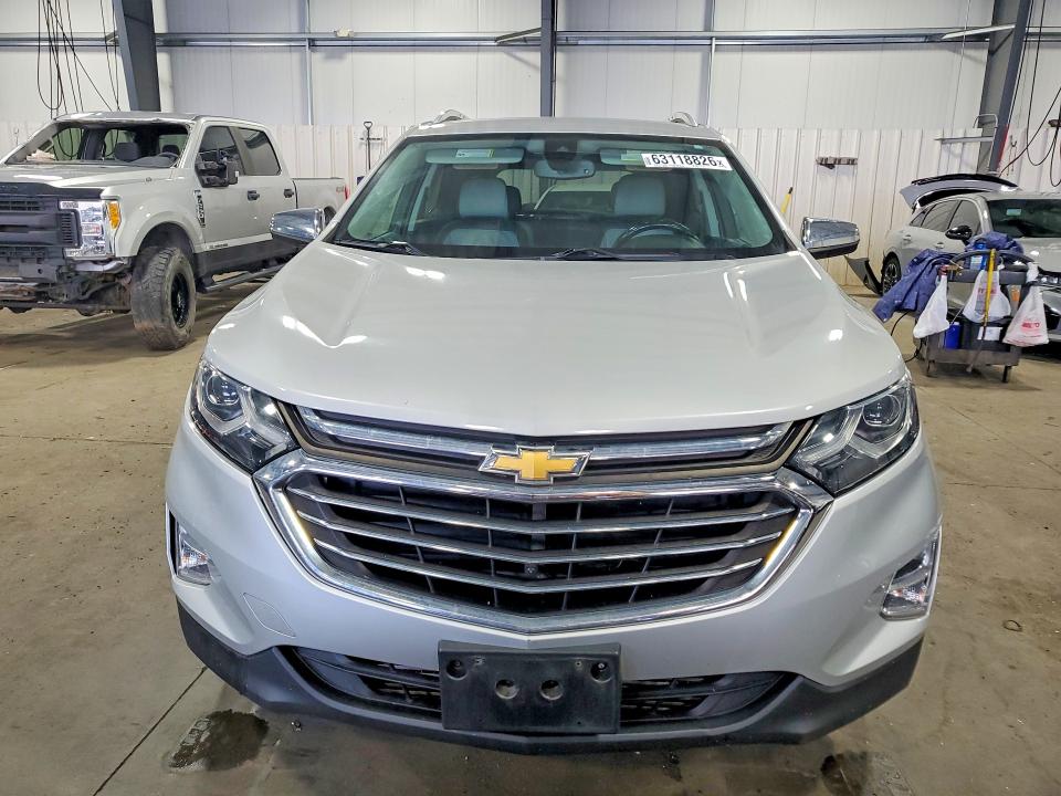 Photo 5 from auction – 2018 CHEVROLET EQUINOX with VIN 2GNAXVEV2J6306666