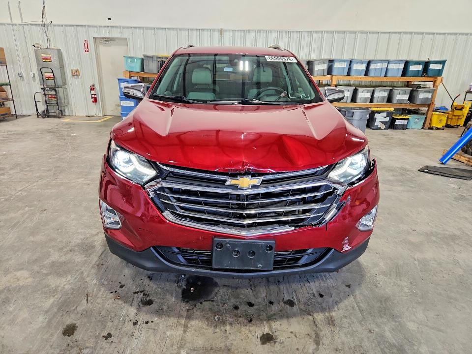 Photo 5 from auction – 2021 CHEVROLET EQUINOX with VIN 2GNAXXEV0M6110192